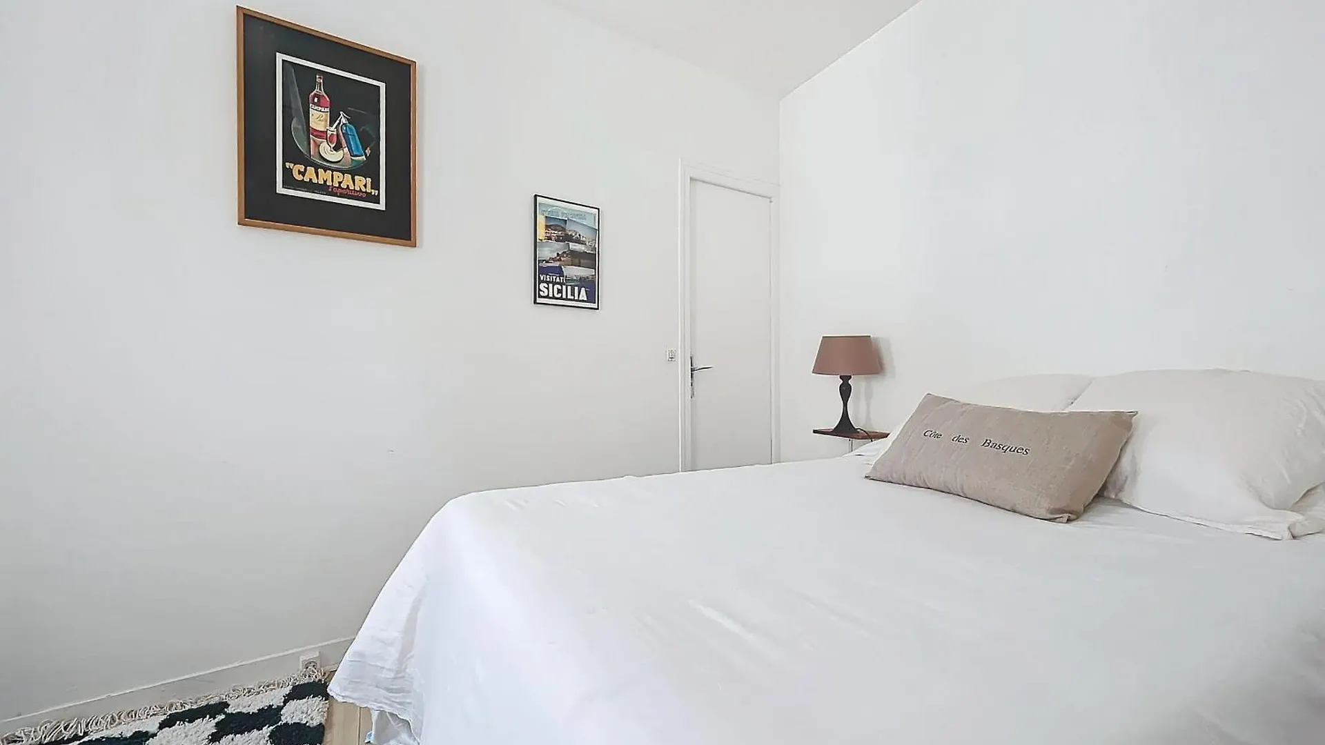 Cozy Studio In The Heart Of Oberkampf París 0*,  Francia